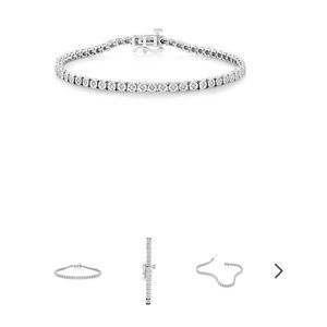 *SOLD* Michael hill Tennis Bracelet with 0.25 Carat TW of Diamonds